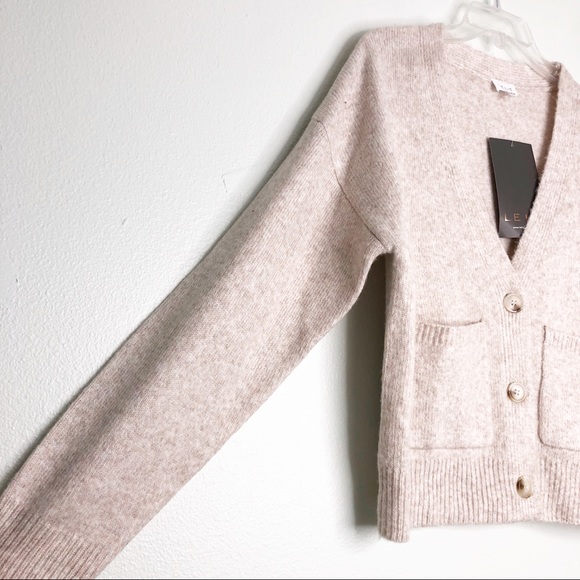 Le Lis Cropped cardigan Oatmeal Cream V neck Button Down Relax Womens Size Small - Picture 4 of 13